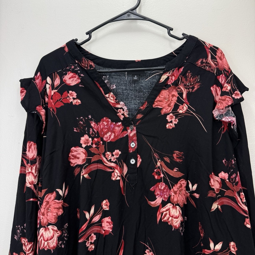 Torrid Black Floral Challis Ruffle Trim Pullover Top Size 3X - Picture 7 of 12